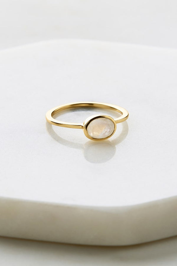 Zafino - Elly Ring in Moonstone