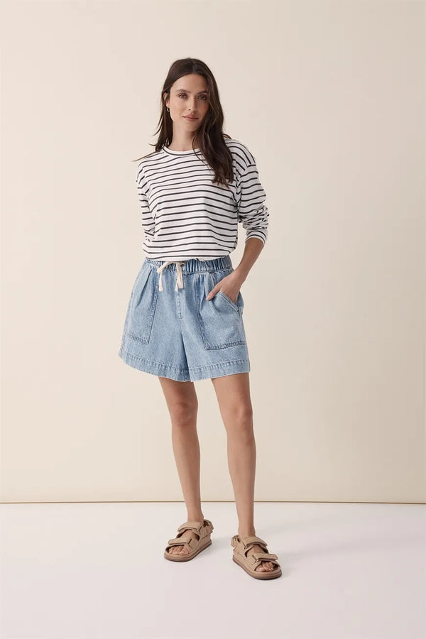 Coastal Chic Everyday Denim Shorts